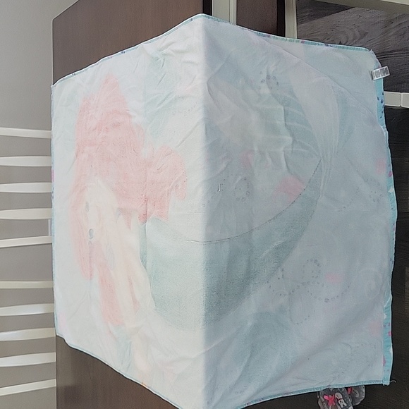 Ariel Beach Towel - Picture 3 of 7